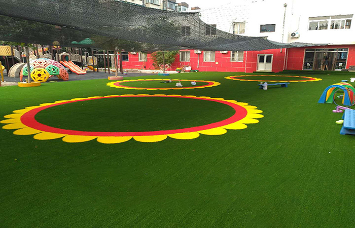 北京幼儿园草坪安装